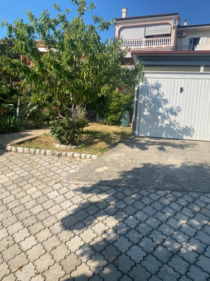 Apartment Jelena Crikvenica Buitenkant foto