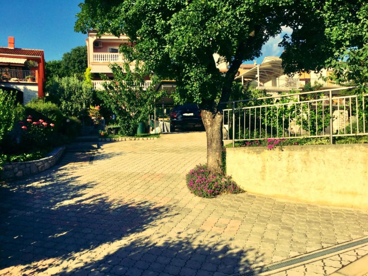 Apartment Jelena Crikvenica Buitenkant foto
